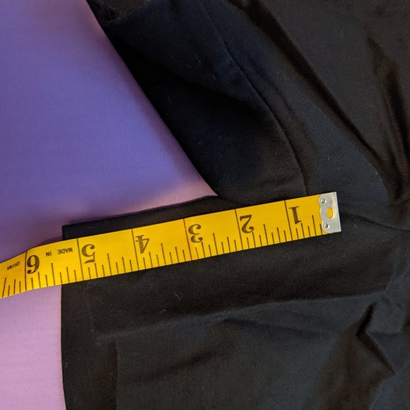 Apt. 9 black dress shorts - Picture 3 of 5